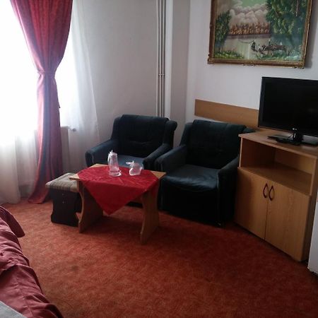 Riviera Valceana Bed and Breakfast Râmnicu Vâlcea Εξωτερικό φωτογραφία