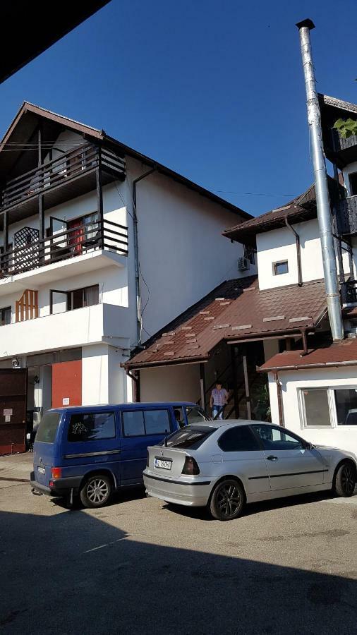 Riviera Valceana Bed and Breakfast Râmnicu Vâlcea Εξωτερικό φωτογραφία